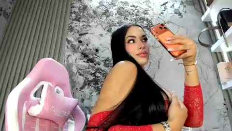 Doll Queen online show from July 20, 2026, 6:10 pm