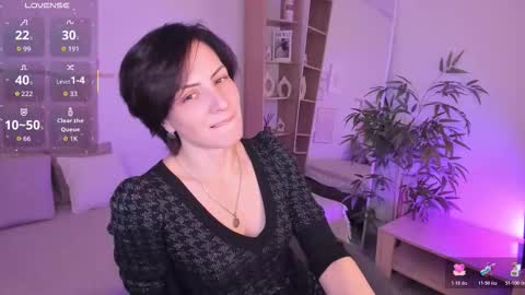 Loren online show from December 19, 2025, 6:42 am