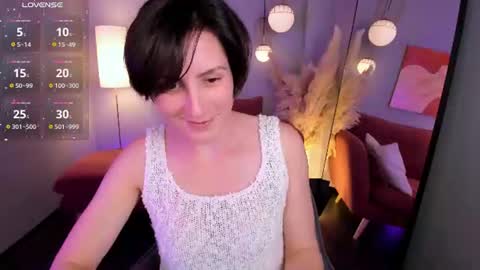 Loren online show from July 30, 2026, 2:27 pm