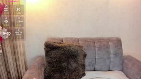 Loren   online show from July 28, 2026, 12:48 pm
