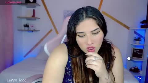 Loren online show from February 24, 2025, 9:09 pm