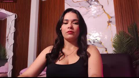 Loren online show from April 16, 2026, 3:18 am