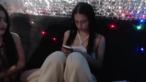 lorena  allison online show from February 16, 2025, 2:09 am