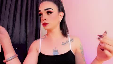 lesly lorena online show from October 23, 2025, 3:17 am