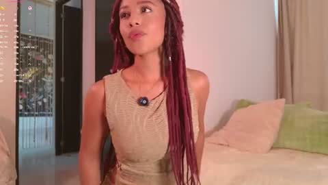 Snapshot of lorena_vieira chatting on July 14, 2026, 9:20 pm Lorena Loren online show from July 14, 2026, 9:20 pm