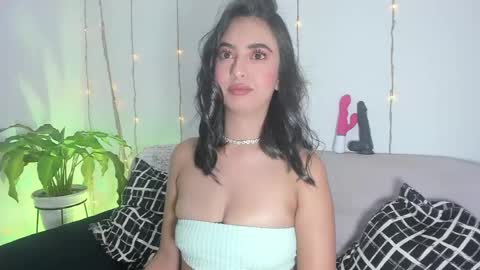 L O R E N online show from April 13, 2026, 11:32 pm