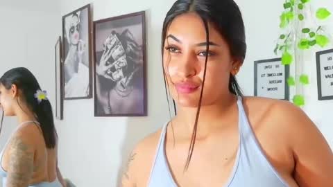 loretahorny online show from February 12, 2026, 1:06 pm