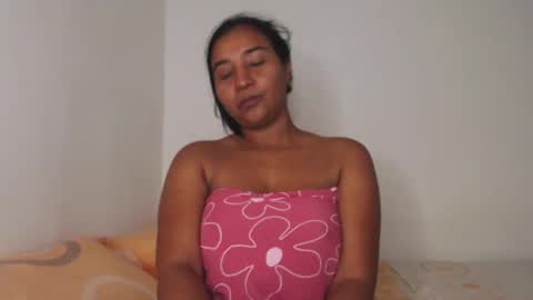 Snapshot of loretta_ chatting on December 14, 2024, 5:18 am Loretta Gmez online show from December 14, 2024, 5:18 am