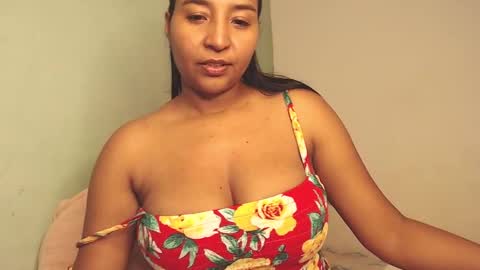 Snapshot of loretta_ chatting on January 4, 2025, 11:59 pm Loretta Gmez online show from January 4, 2025, 11:59 pm
