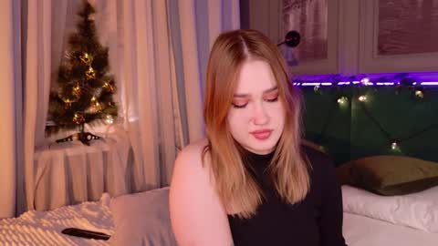 Snapshot of lori_mason chatting on December 15, 2024, 7:42 pm Lori online show from December 15, 2024, 7:42 pm