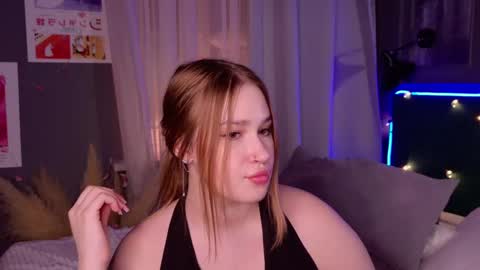 Snapshot of lori_mason chatting on March 6, 2025, 10:47 pm Lori online show from March 6, 2025, 10:47 pm