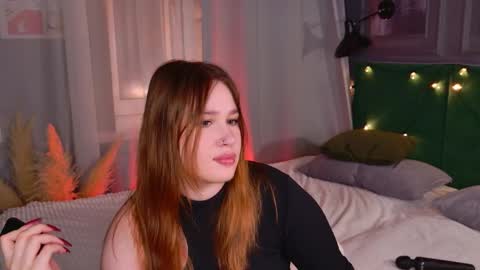 Snapshot of lori_mason chatting on September 19, 2025, 7:14 pm Lori online show from September 19, 2025, 7:14 pm