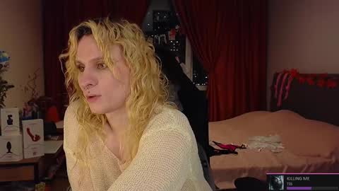 Snapshot of lori_myaf chatting on December 20, 2024, 2:05 pm Lori -----------------------------------    online show from December 20, 2024, 2:05 pm