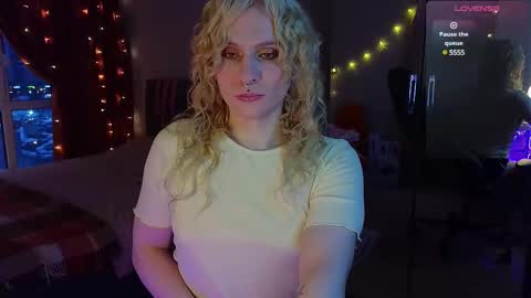 Snapshot of lori_myaf chatting on March 2, 2025, 3:27 pm Lori -----------------------------------    online show from March 2, 2025, 3:27 pm