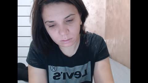 LorraGrey online show from November 1, 2025, 4:36 am