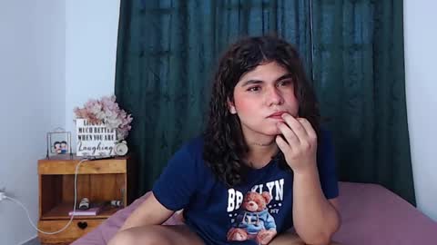 Snapshot of lorraine_baker chatting on January 23, 2025, 8:13 pm Lorraine online show from January 23, 2025, 8:13 pm