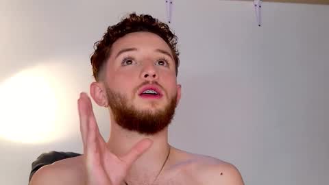 JUAN  JUAN online show from February 6, 2026, 8:45 pm