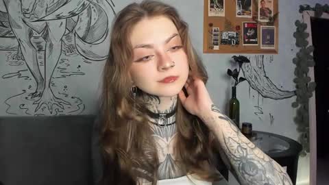 lostallice online show from February 11, 2026, 2:49 am