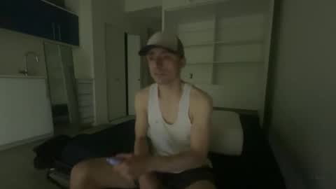 lostpuppyboy online show from November 1, 2025, 7:05 pm