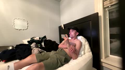 lostpuppyboy online show from May 4, 2026, 8:10 am