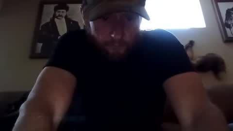 Snapshot of lotostepdad chatting on February 23, 2025, 9:37 pm lotostepdad online show from February 23, 2025, 9:37 pm