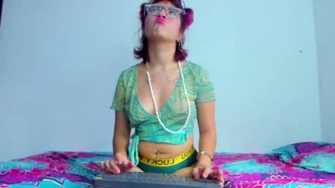 lotto_bloom online show from November 18, 2025, 8:13 pm