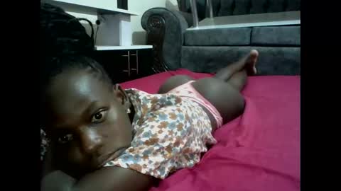 Snapshot of lotty_baby chatting on November 4, 2025, 6:29 pm lotty_baby online show from November 4, 2025, 6:29 pm