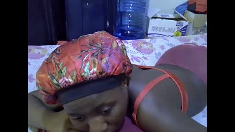 Snapshot of lotty_lavilla chatting on November 25, 2025, 6:13 am lotty_lavilla online show from November 25, 2025, 6:13 am