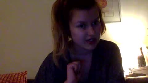 Snapshot of lou880432 chatting on March 6, 2025, 8:37 pm lou880432 online show from March 6, 2025, 8:37 pm