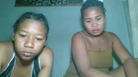 louane98 online show from April 8, 2026, 3:12 pm