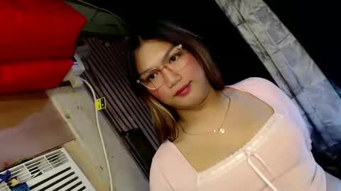 Sweet   online show from December 25, 2024, 2:45 pm