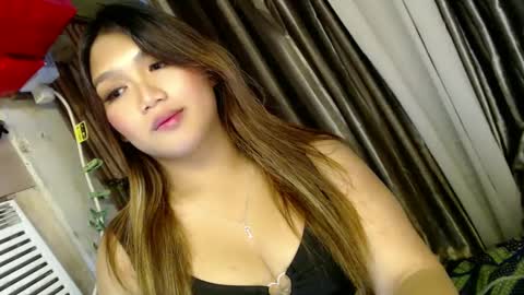 Sweet   online show from February 10, 2025, 7:28 pm