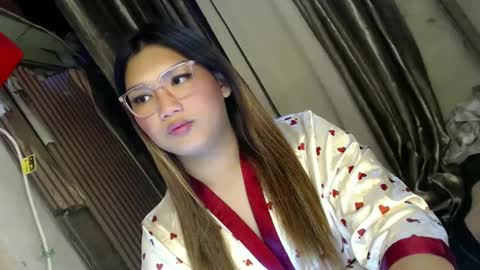 Sweet   online show from March 11, 2025, 8:53 pm