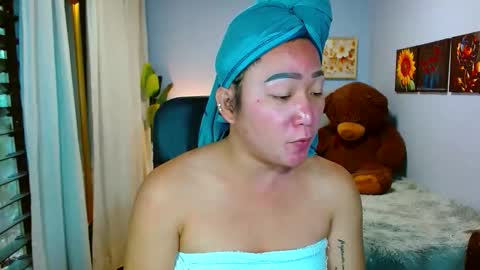 Snapshot of louie_sexy chatting on February 2, 2026, 6:45 am Cathy online show from February 2, 2026, 6:45 am