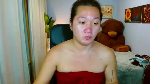 Snapshot of louie_sexy chatting on February 11, 2026, 11:15 am Cathy online show from February 11, 2026, 11:15 am