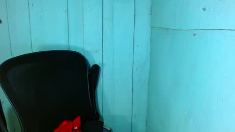 Snapshot of louie_sexy chatting on May 23, 2026, 4:07 am Cathy online show from May 23, 2026, 4:07 am