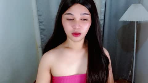 louilalicious online show from November 10, 2025, 12:42 am