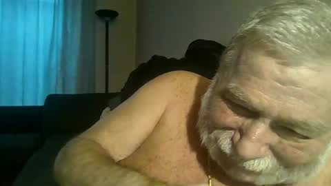 louis_chokdee online show from February 24, 2025, 4:58 pm