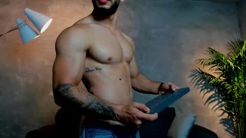 Louis online show from January 10, 2026, 3:03 pm