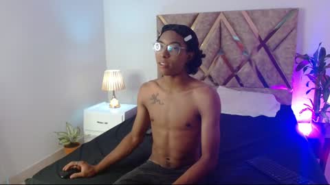 Snapshot of louis_hardstar chatting on December 5, 2024, 9:17 pm Louis Valdz online show from December 5, 2024, 9:17 pm
