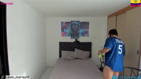 Snapshot of louis_marley_ chatting on January 13, 2025, 12:56 pm louis_marley_ online show from January 13, 2025, 12:56 pm