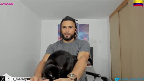 Snapshot of louis_marley_ chatting on February 6, 2025, 12:54 am louis_marley_ online show from February 6, 2025, 12:54 am