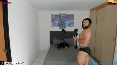 Snapshot of louis_marley_ chatting on February 13, 2025, 8:24 pm louis_marley_ online show from February 13, 2025, 8:24 pm