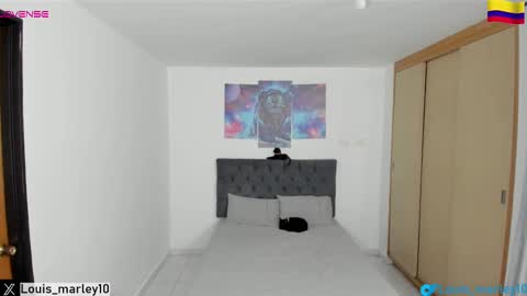 Snapshot of louis_marley_ chatting on February 17, 2025, 12:43 am louis_marley_ online show from February 17, 2025, 12:43 am