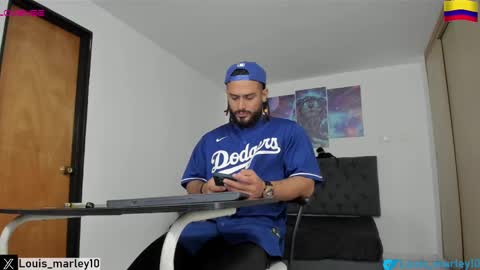 Snapshot of louis_marley_ chatting on February 27, 2025, 10:42 pm louis_marley_ online show from February 27, 2025, 10:42 pm