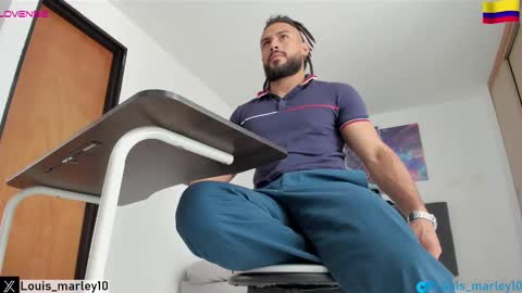 Snapshot of louis_marley_ chatting on March 3, 2025, 4:46 pm louis_marley_ online show from March 3, 2025, 4:46 pm