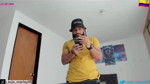 Snapshot of louis_marley_ chatting on March 4, 2025, 4:09 pm louis_marley_ online show from March 4, 2025, 4:09 pm