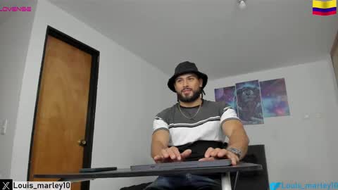 Snapshot of louis_marley_ chatting on March 12, 2025, 2:52 am louis_marley_ online show from March 12, 2025, 2:52 am