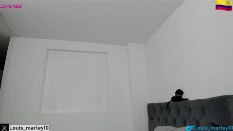 louis_marley_ online show from March 22, 2026, 1:36 pm