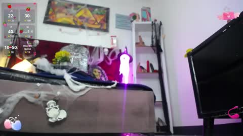  LouIse  online show from October 23, 2025, 12:26 pm